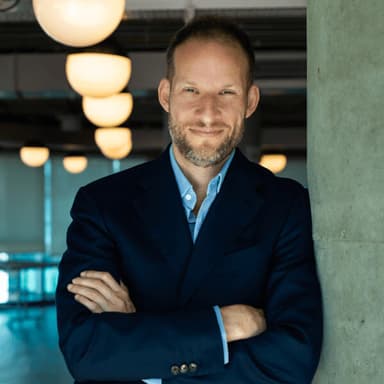 Julian Herbstein